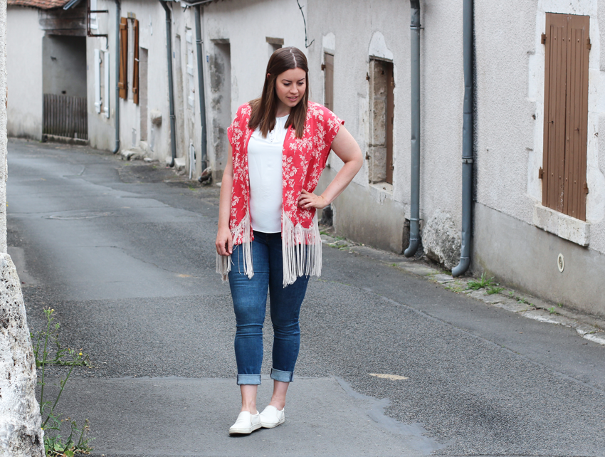 Kurzer Kimono mit Fransen - LA MODE ET MOI, der Modeblog