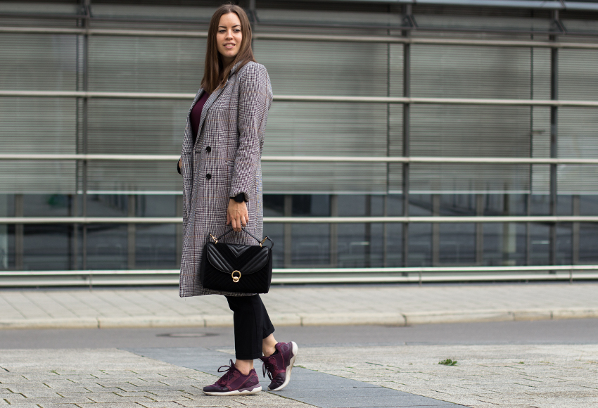 Herbst Uniform: Langer karierter Mantel - LA MODE ET MOI, der Modeblog